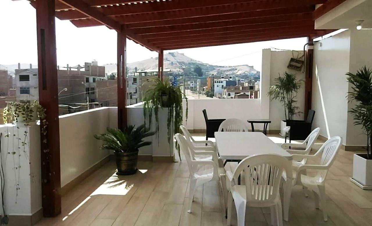 Hospedaje Luna Llena San Vicente de Canete Bagian luar foto