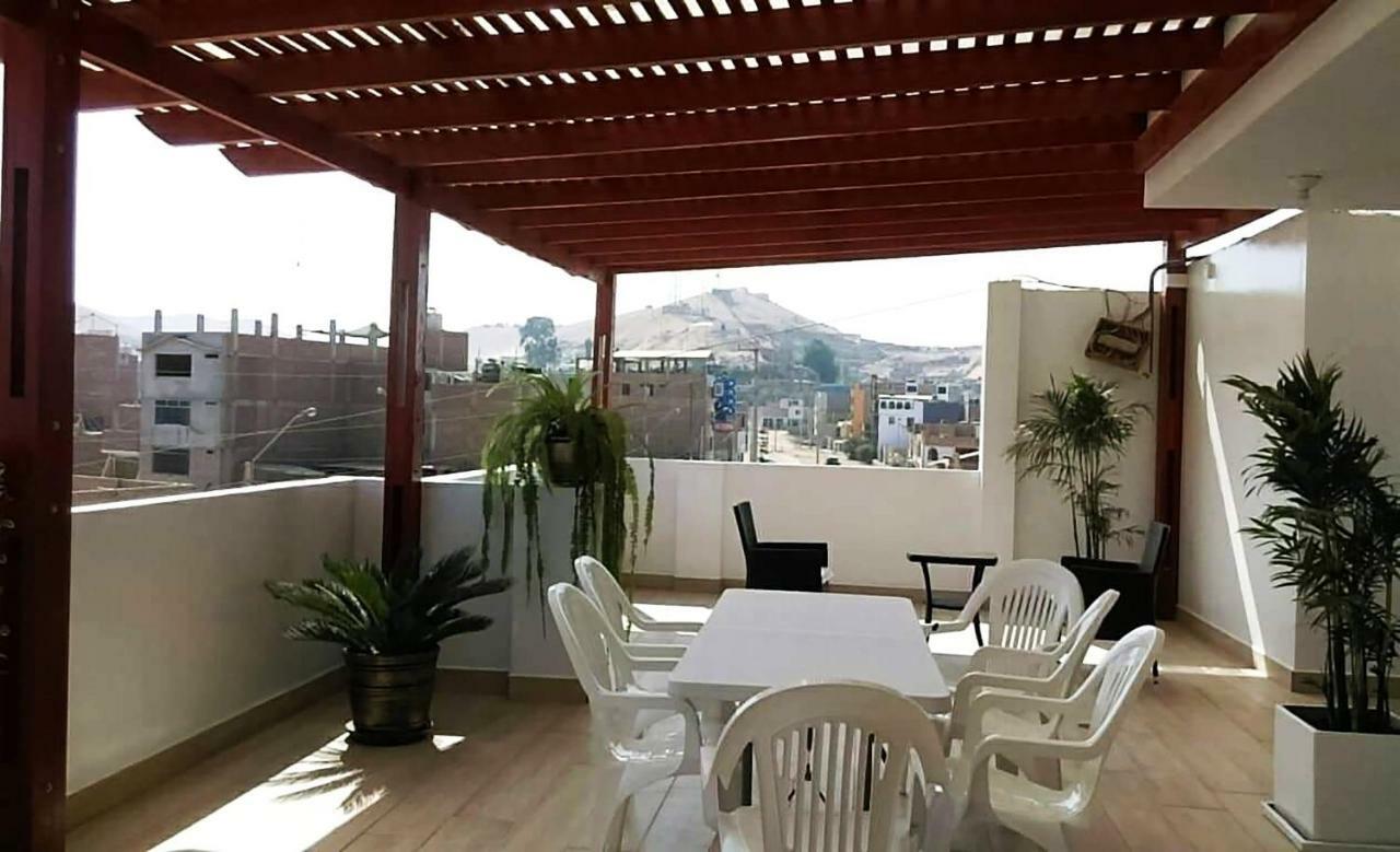 Hospedaje Luna Llena San Vicente de Canete Bagian luar foto